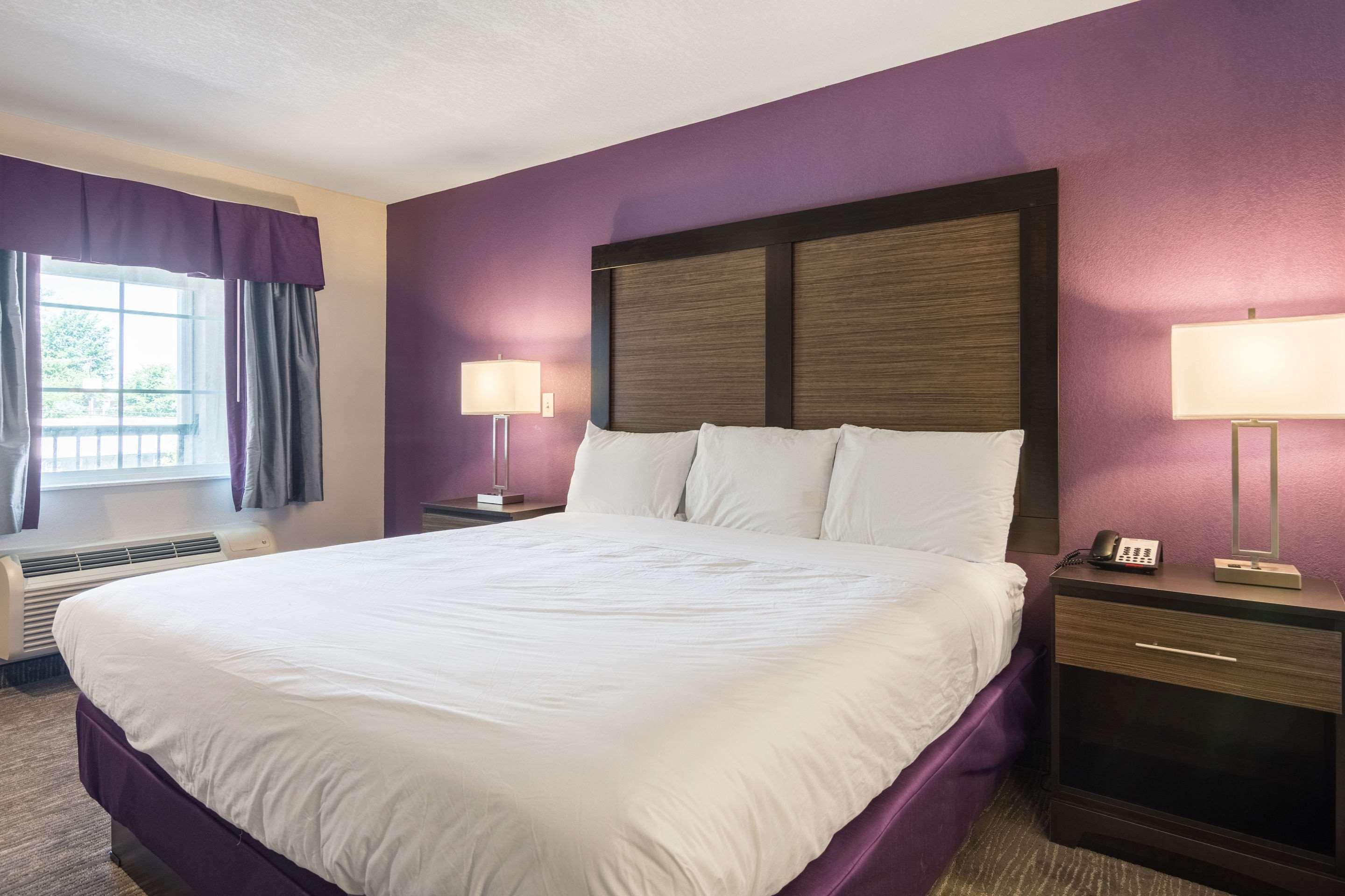 Econo Lodge Inn & Suites North Little Rock Near Riverfront Ngoại thất bức ảnh
