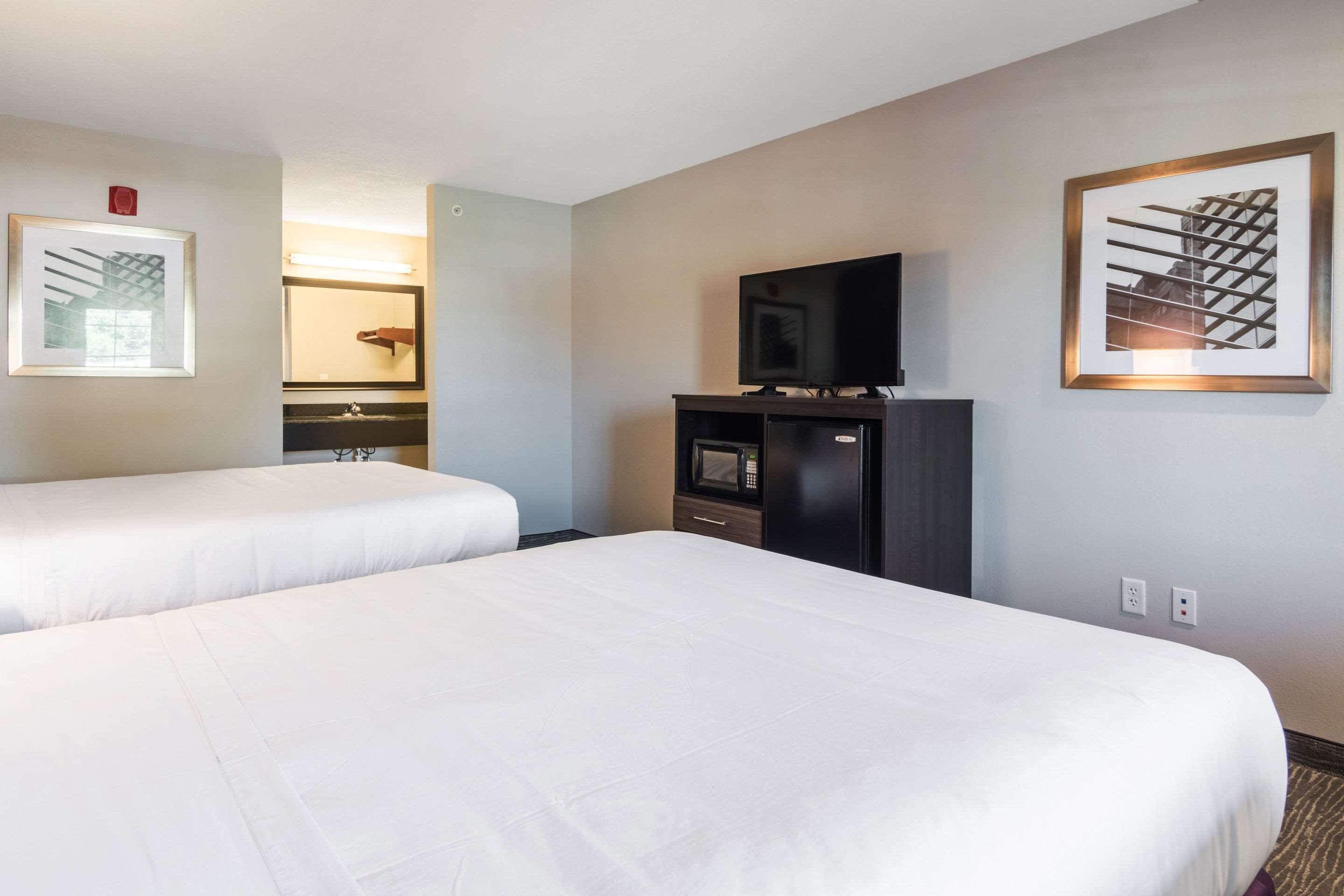 Econo Lodge Inn & Suites North Little Rock Near Riverfront Ngoại thất bức ảnh