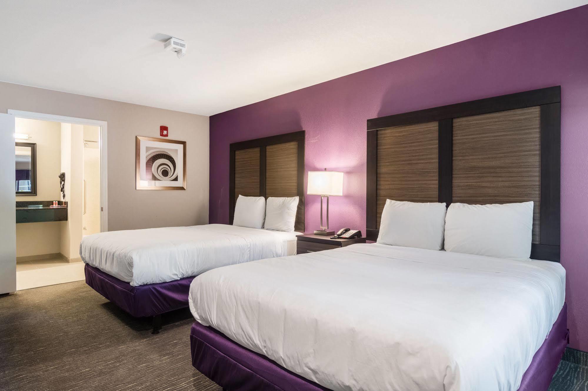 Econo Lodge Inn & Suites North Little Rock Near Riverfront Ngoại thất bức ảnh